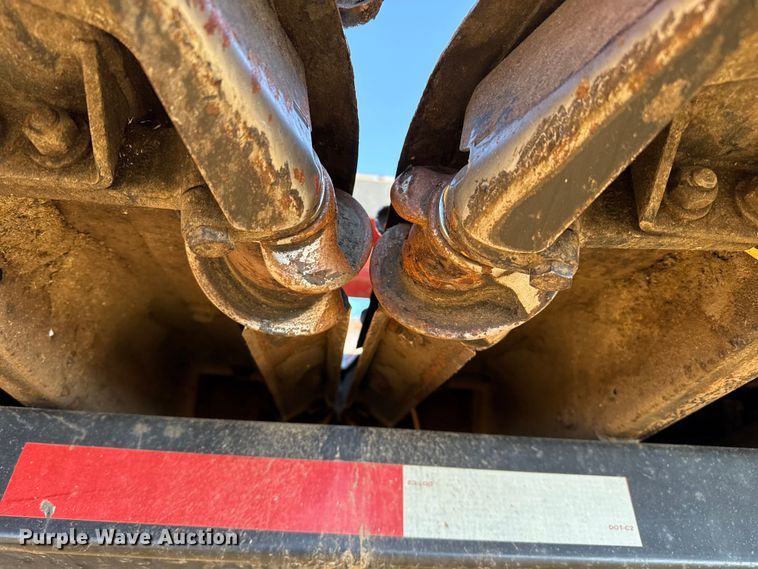 image for item EP2655 2014 Case IH 4412 corn head