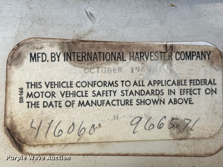 image for item EP2657 1970 International grain truck