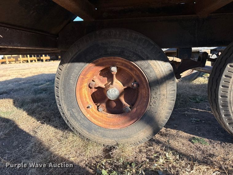 image for item EP2658 Jantz 1200 equipment trailer