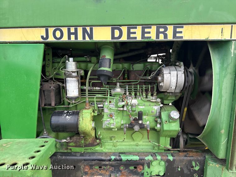 image for item EP2694 1979 John Deere 4640 tractor