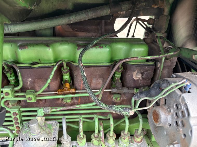 image for item EP2694 1979 John Deere 4640 tractor