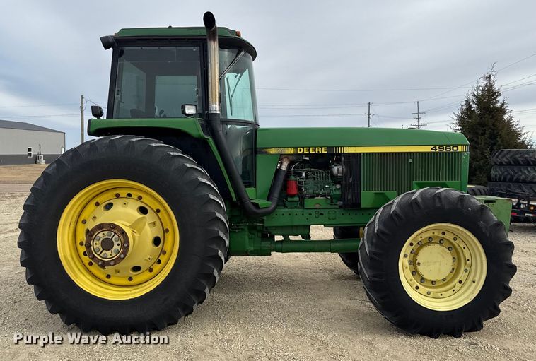 image for item EP2695 1994 John Deere 4960 MFWD tractor