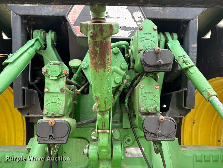 image for item EP2695 1994 John Deere 4960 MFWD tractor