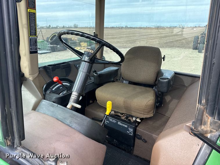 image for item EP2695 1994 John Deere 4960 MFWD tractor