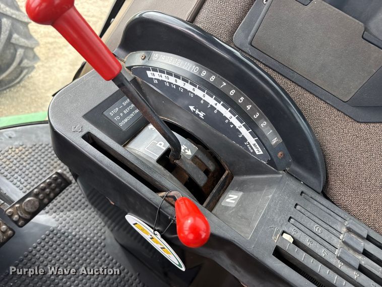 image for item EP2695 1994 John Deere 4960 MFWD tractor