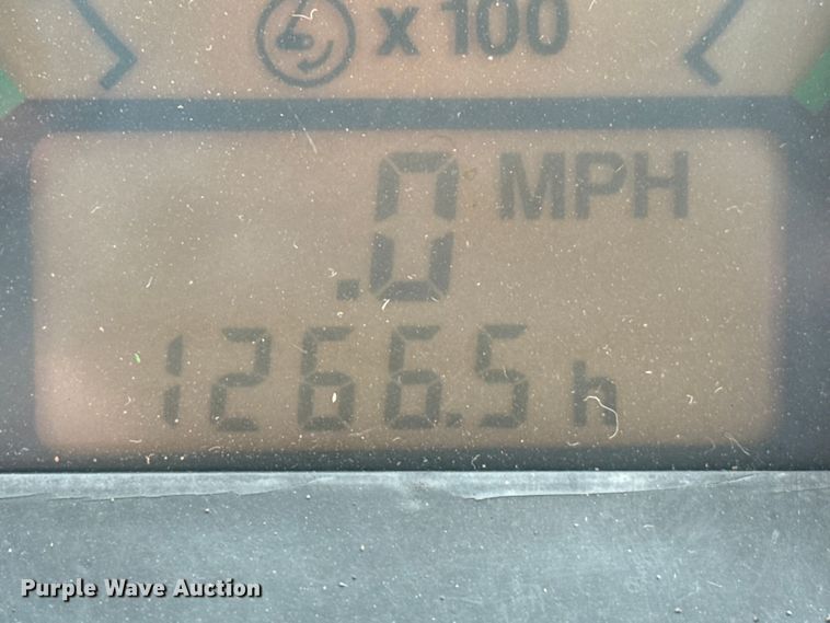 image for item EP2695 1994 John Deere 4960 MFWD tractor