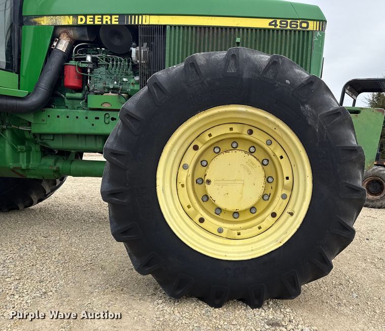 image for item EP2695 1994 John Deere 4960 MFWD tractor