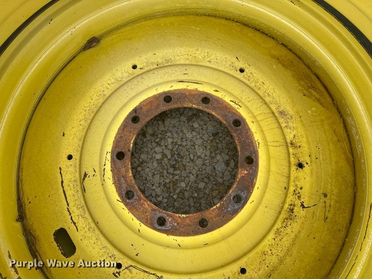 image for item EP2695 1994 John Deere 4960 MFWD tractor