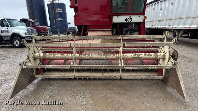 image for item ER0301 International Harvester 403C combine