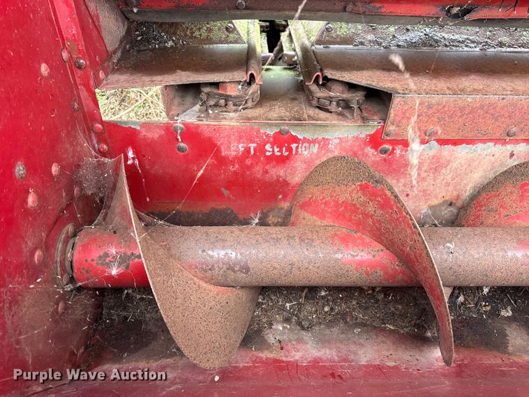 image for item ER0301 International Harvester 403C combine