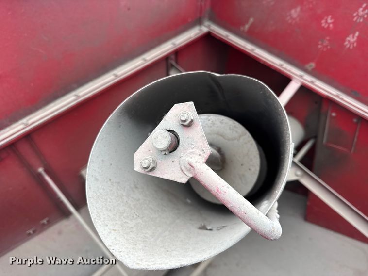 image for item ER0301 International Harvester 403C combine