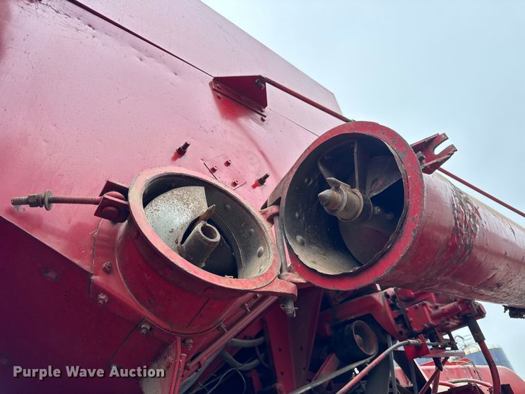 image for item ER0301 International Harvester 403C combine