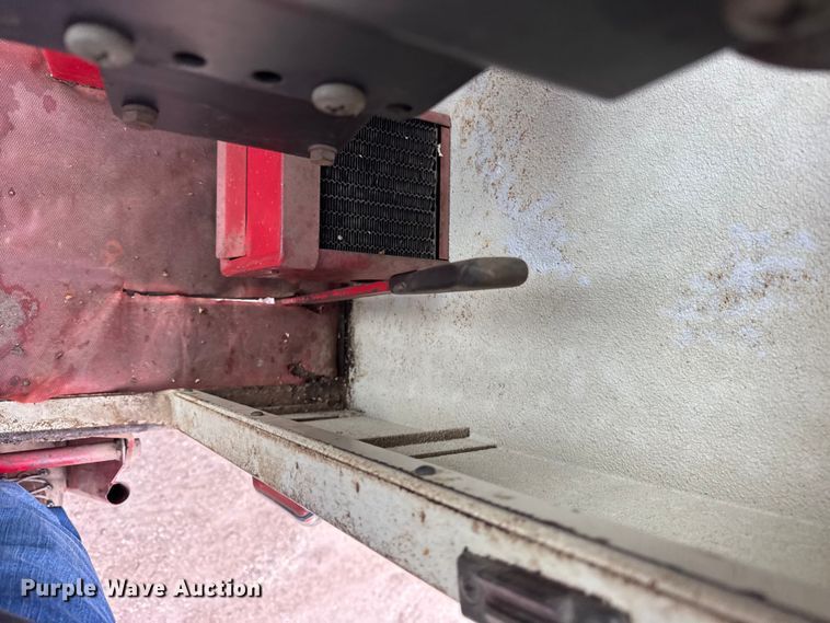 image for item ER0301 International Harvester 403C combine