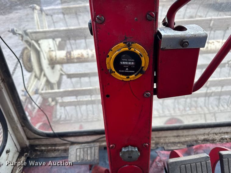 image for item ER0301 International Harvester 403C combine