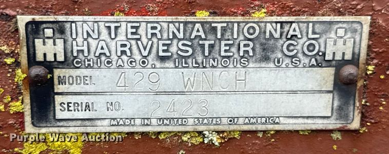 image for item ER0301 International Harvester 403C combine