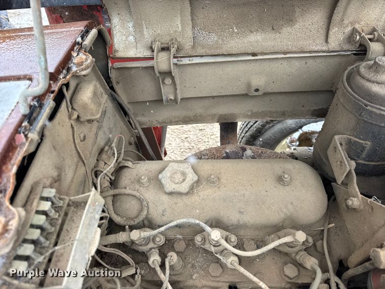 image for item ER0313 White 250 tractor