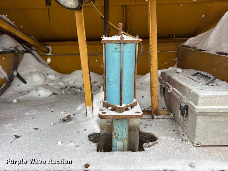 image for item ER0314 Big A 4500 applicator truck