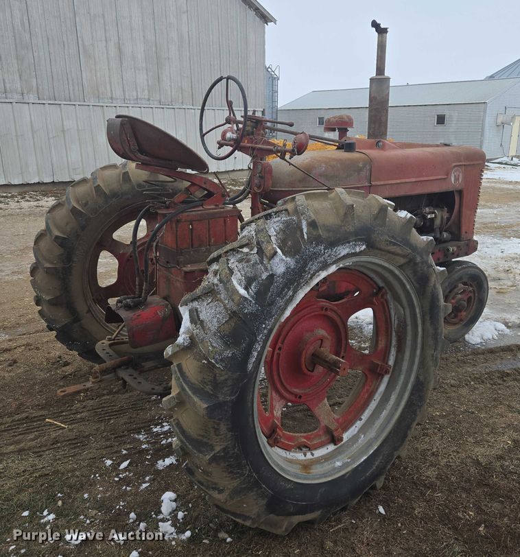 image for item ES2628 Farmall Super M tractor