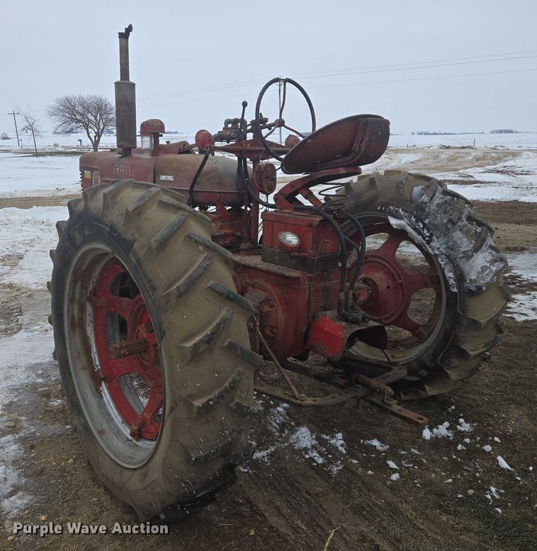 image for item ES2628 Farmall Super M tractor