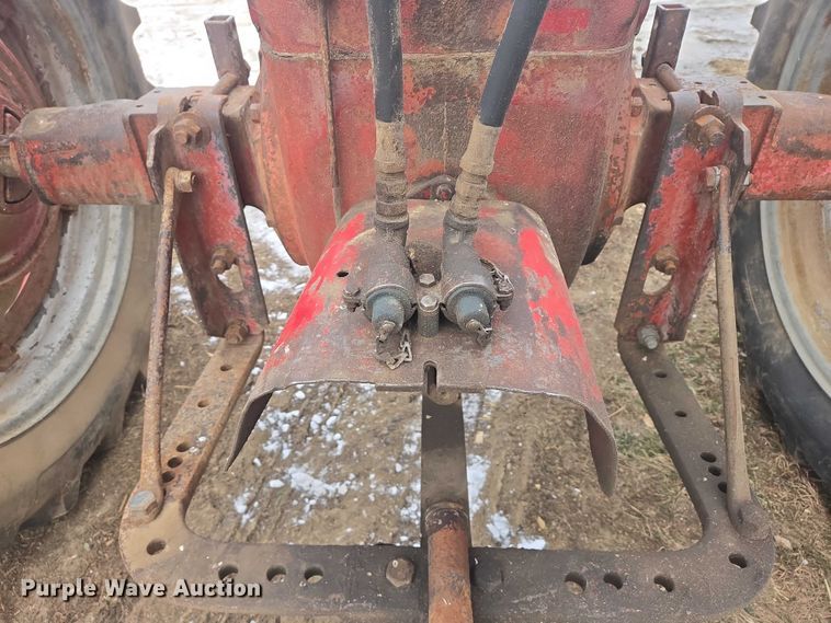 image for item ES2628 Farmall Super M tractor