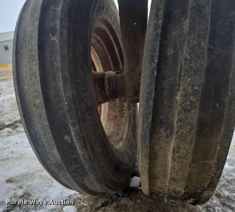 image for item ES2628 Farmall Super M tractor