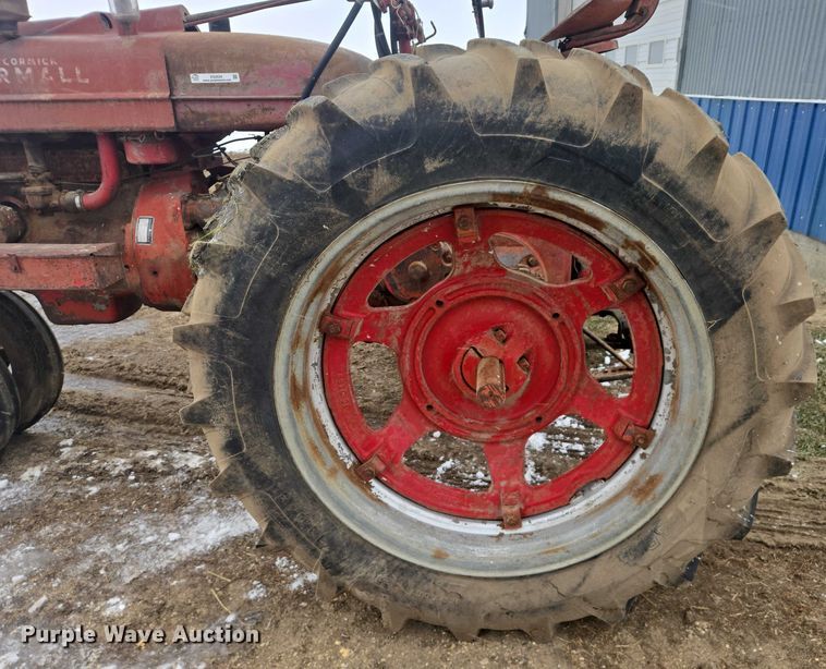 image for item ES2628 Farmall Super M tractor