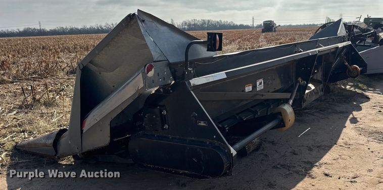 image for item ET4009 AGCO 830 corn head