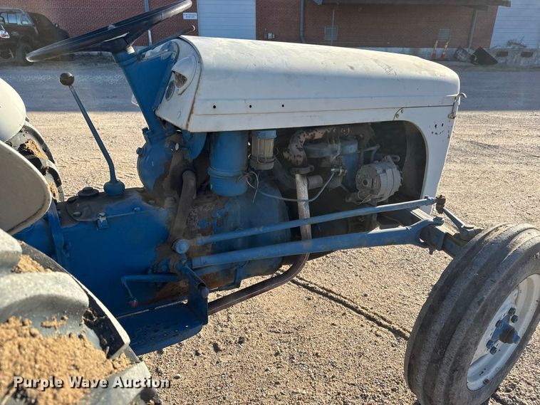 image for item ET4042 Harry Ferguson 30 tractor