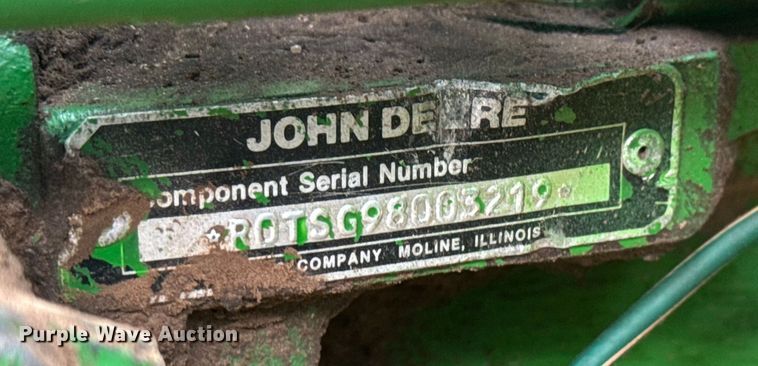 image for item ET4054 1983 John Deere 8650 4WD tractor