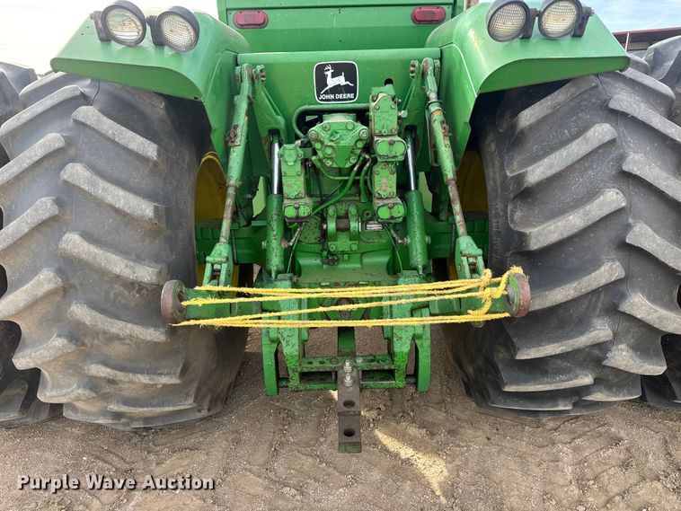 image for item ET4054 1983 John Deere 8650 4WD tractor