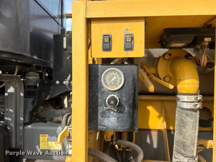 image for item ET4060 AGCO TerraGator TG8400 sprayer