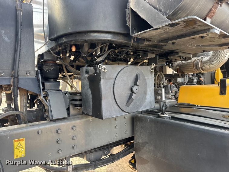 image for item ET4060 AGCO TerraGator TG8400 sprayer