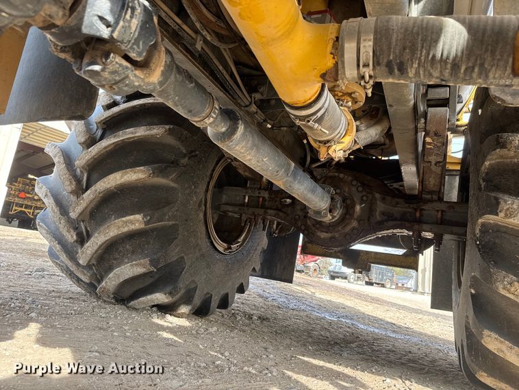 image for item ET4060 AGCO TerraGator TG8400 sprayer