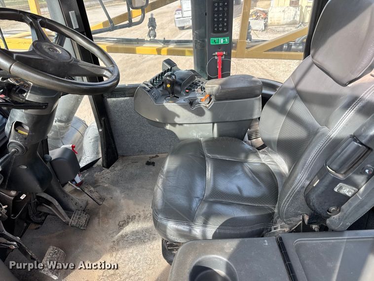 image for item ET4060 AGCO TerraGator TG8400 sprayer