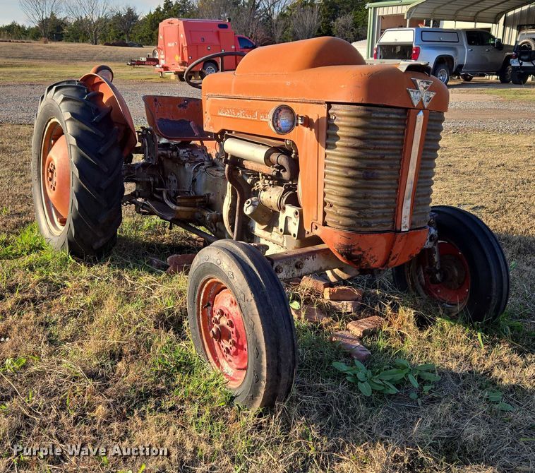 image for item ET5289 1959 Massey Ferguson 50 tractor