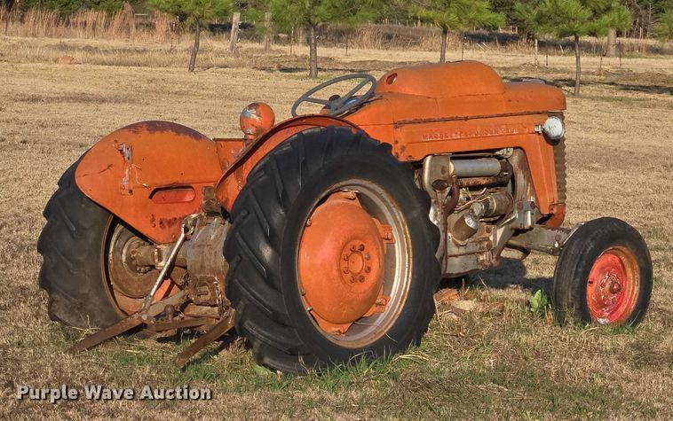 image for item ET5289 1959 Massey Ferguson 50 tractor