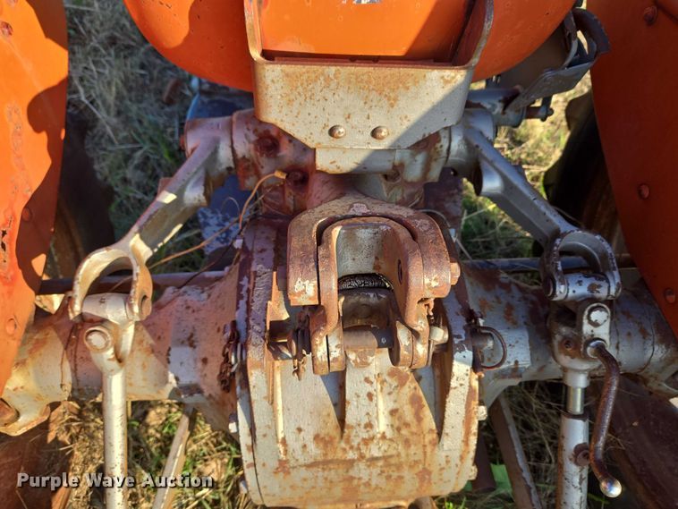 image for item ET5289 1959 Massey Ferguson 50 tractor