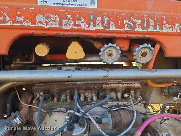 image for item ET5289 1959 Massey Ferguson 50 tractor