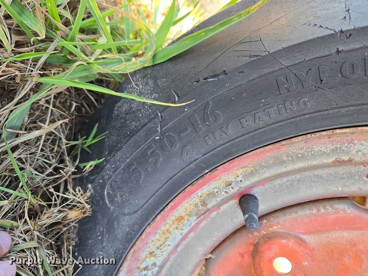 image for item ET5289 1959 Massey Ferguson 50 tractor