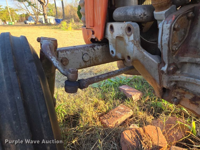 image for item ET5289 1959 Massey Ferguson 50 tractor