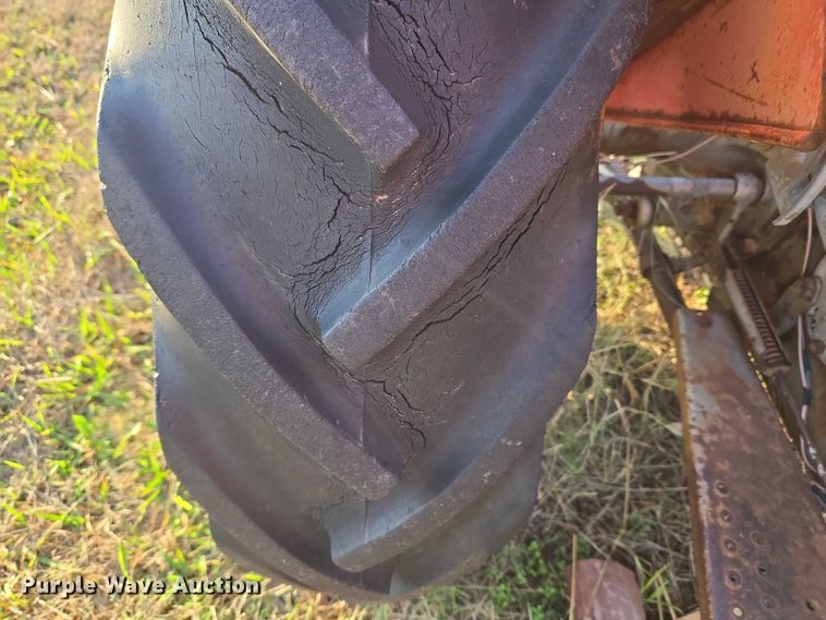 image for item ET5289 1959 Massey Ferguson 50 tractor