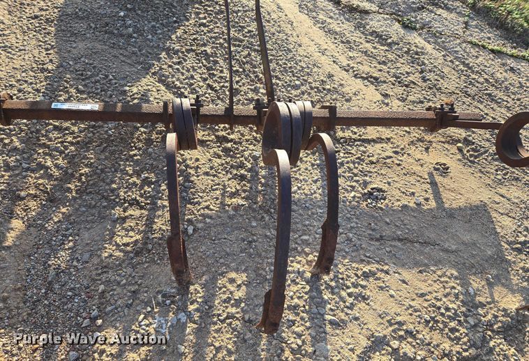 image for item ET5290 Ferguson L-KO-B-20 field cultivator