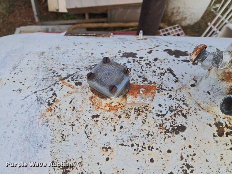 image for item ET5293 1950 McNamar Boiler & Tank Co A0 propane tank