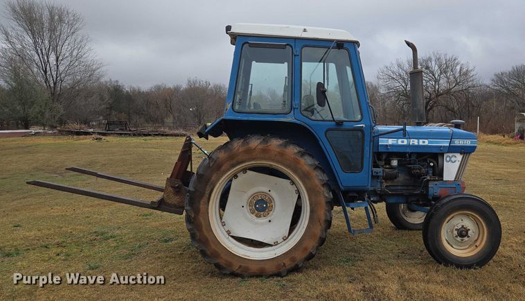 image for item ET5296 Ford 6610 tractor