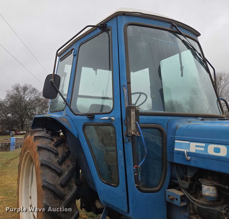 image for item ET5296 Ford 6610 tractor