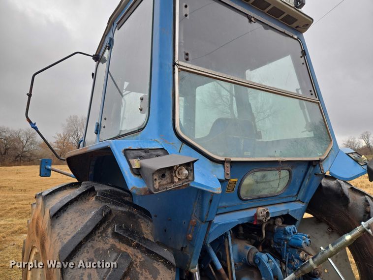 image for item ET5296 Ford 6610 tractor