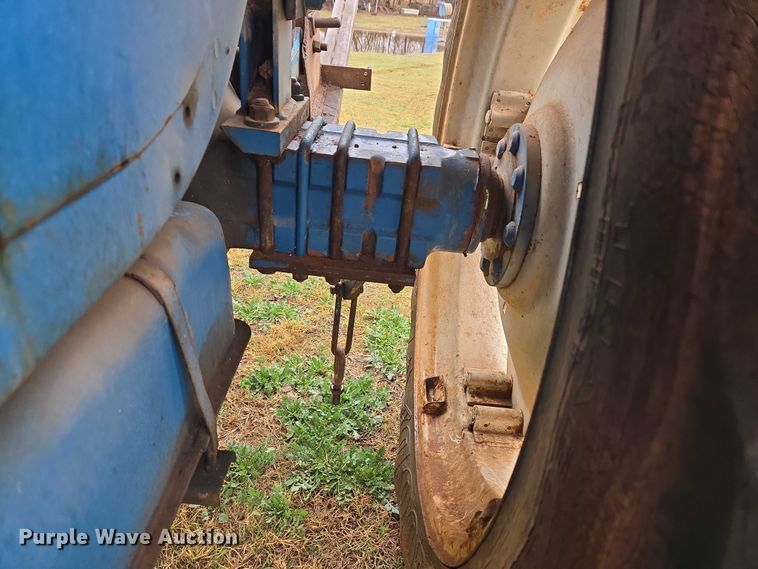 image for item ET5296 Ford 6610 tractor