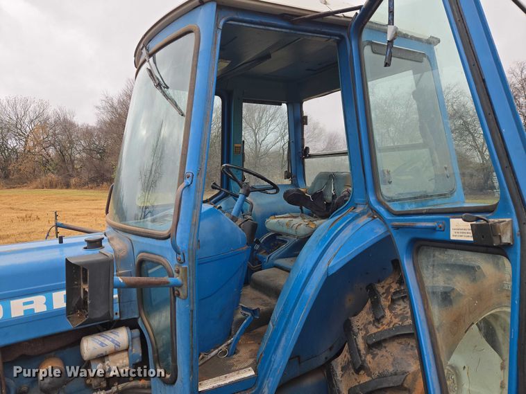 image for item ET5296 Ford 6610 tractor