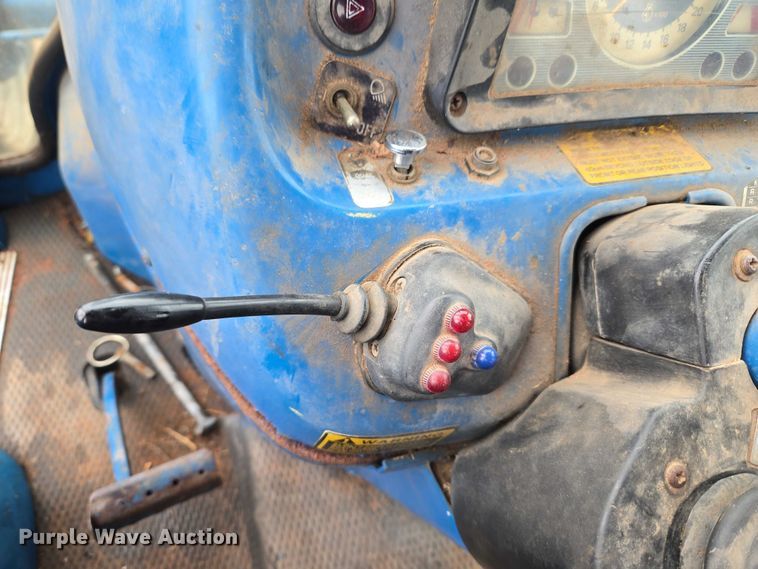 image for item ET5296 Ford 6610 tractor