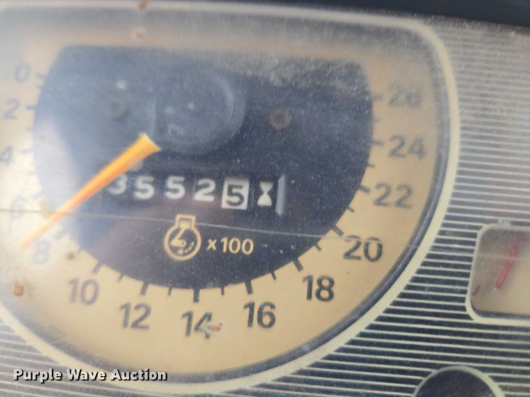 image for item ET5296 Ford 6610 tractor